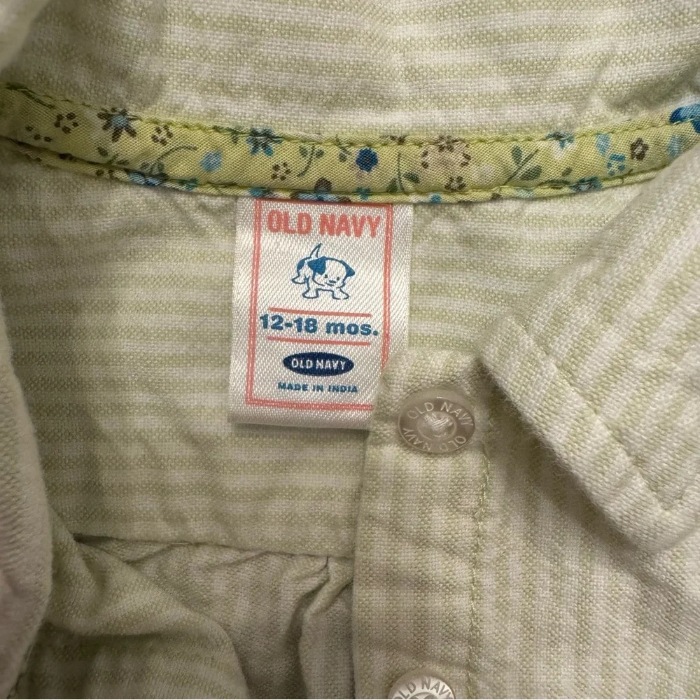 Old Navy Kids Green Pinstripe Button Down Shirt Floral Trim 12-18 Months Fall 05